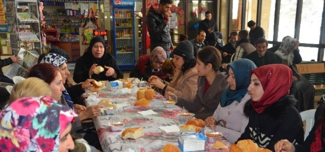 Ereğli Belediyesi’nden Mahsur Kalanlara Çorba