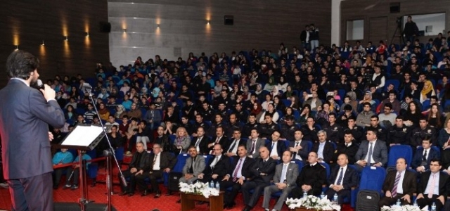 Çanakkale’de ‘Bir Hilal Uğruna’ Can Veren Kahramanlar Unutulmadı