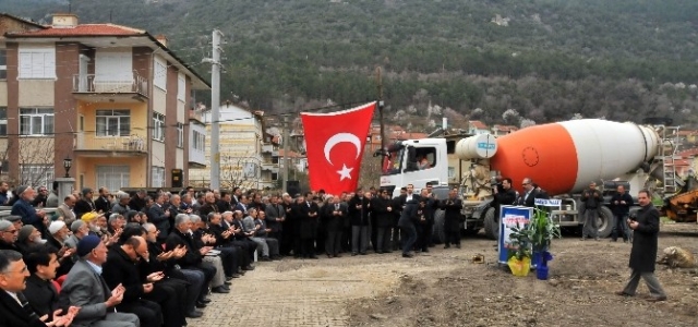 Akşehir’de Hafızlık Kız Kur’an Kursu Temeli Atıldı