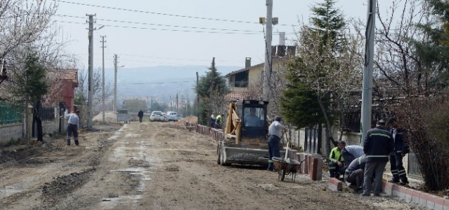 Meram’da Altyapı Çalışmaları Sürüyor