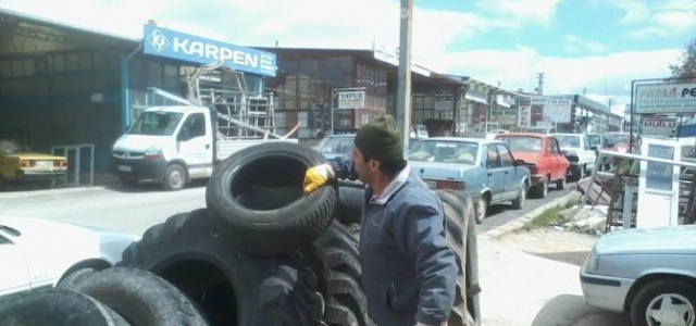 Ömrünü Tamamlamış Araç Lastikleri Geri Dönüşüme Kazandırılıyor