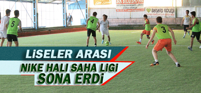 Liseler Arası Nike Halı Saha Ligi Sona Erdi