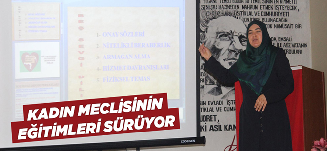 Kadın Meclisinin Eğitimleri Sürüyor