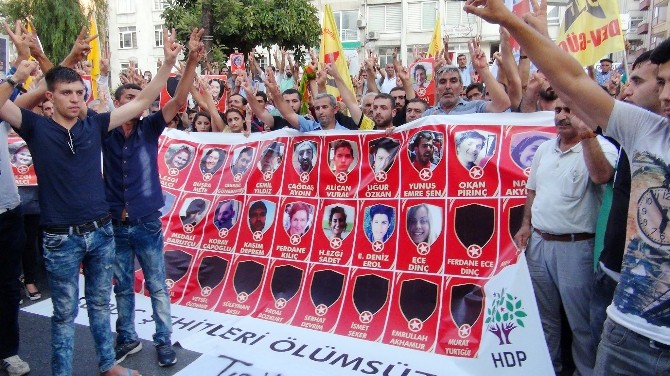 Suruç’taki Bombalı Saldırı Mersin’de Protesto Edildi