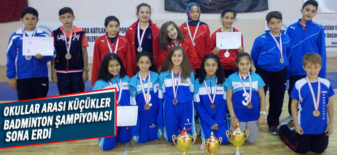 Okullar Arası Küçükler Badminton Şampiyonası Sona Erdi