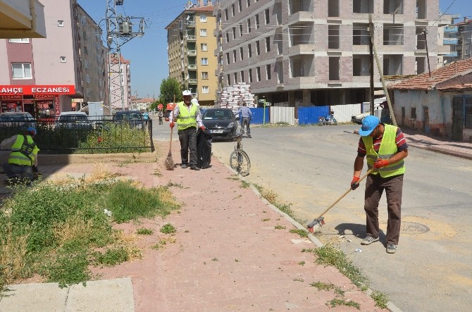 Muhtarlardan Başkan Özgüven’e Teşekkür