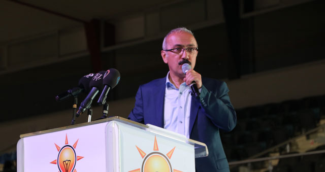 Bakan Elvan: "Mersin yıllarca yerel yönetimlerce ihmal edildi"