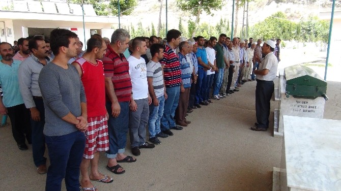 Mersin’deki Terör Saldırısında Ölen Şahıs Toprağa Verildi