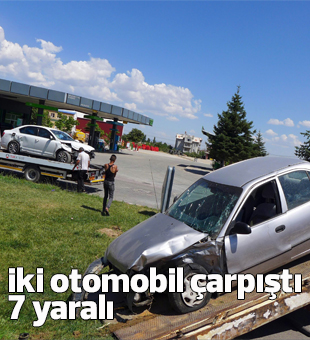 Konyada İki Otomobil Çarpıştı: 7 Yaralı