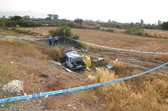 Konya’da Otomobil Uçuruma Yuvarlandı: 1 Ölü, 4 Yaralı