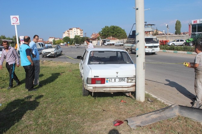 Beyşehir’de İki Otomobil Çarpıştı: 1 Yaralı