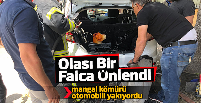 Bagaja konan mangal kömürü otomobili yakıyordu