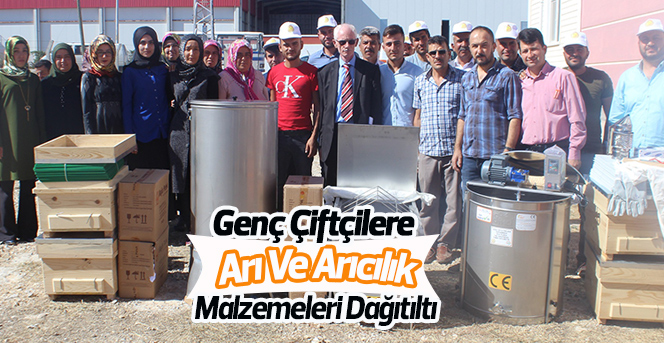 Genç Çiftçilere Arı Yetiştiriciliği Malzemeleri Dağıtıldı