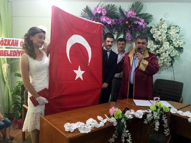 Nikahı Kıyılan Gaziden Türk Bayraklı Mesaj