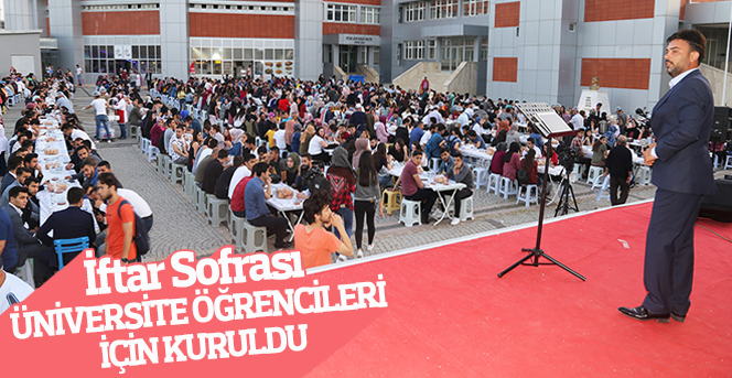 İftar Sofrası Üniversite Öğrencileri İçin Kuruldu