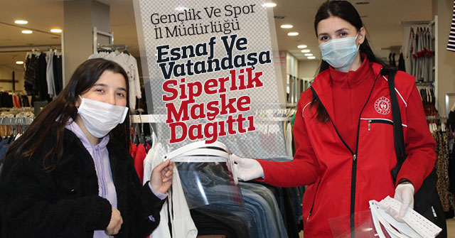 Gençlik Ve Spor İl Müdürlüğü Vatandaşa Siperlik Maske Dağıttı