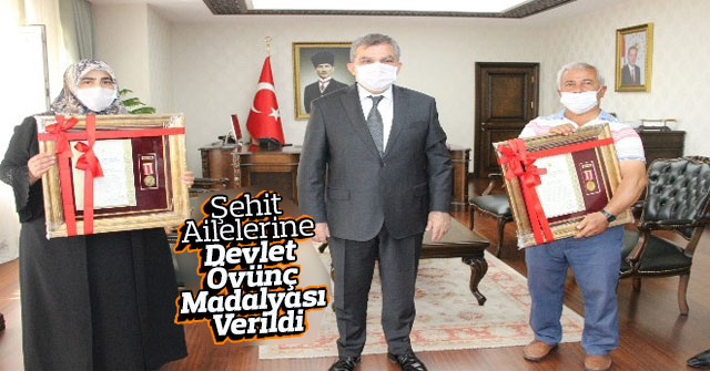 Şehit Ailelerine Devlet Övünç Madalyası Verildi