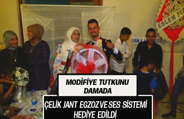 Modifiye Tutkunu Damada Çelik Jant Egzoz Ve Ses Sistemi Hediye Edildİ