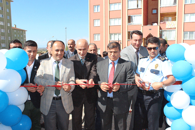 Beyşehir’de Çok Amaçlı Spor Sahası Açıldı