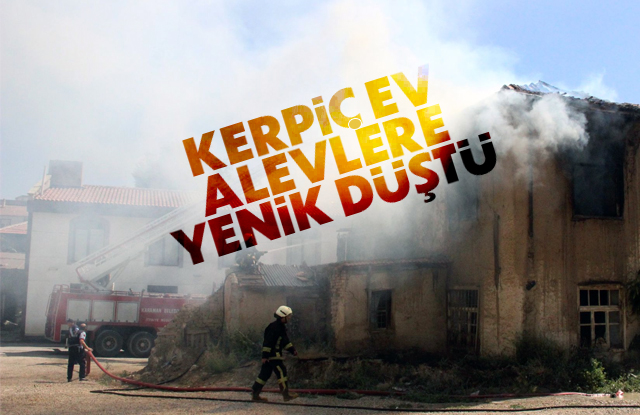 Kerpiç ev alevlere yenik düştü