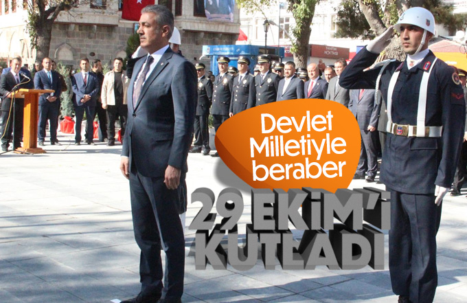 29 Ekim Karaman'da coşkuyla kutlandı