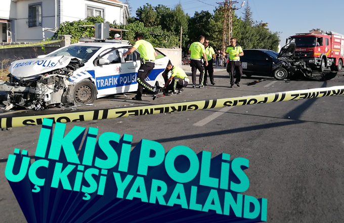 Karamanda Polis otosu kaza geçirdi