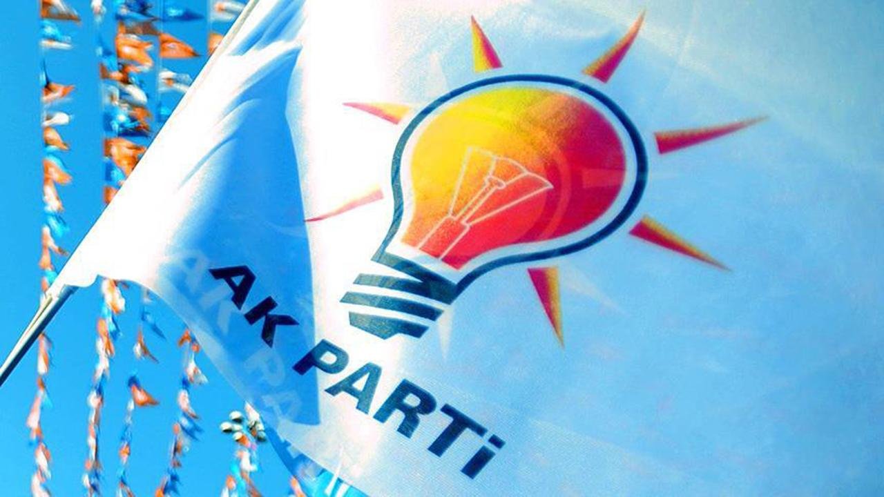 AK Parti Seçim Aracını Yerle Bir Etmek İstedi