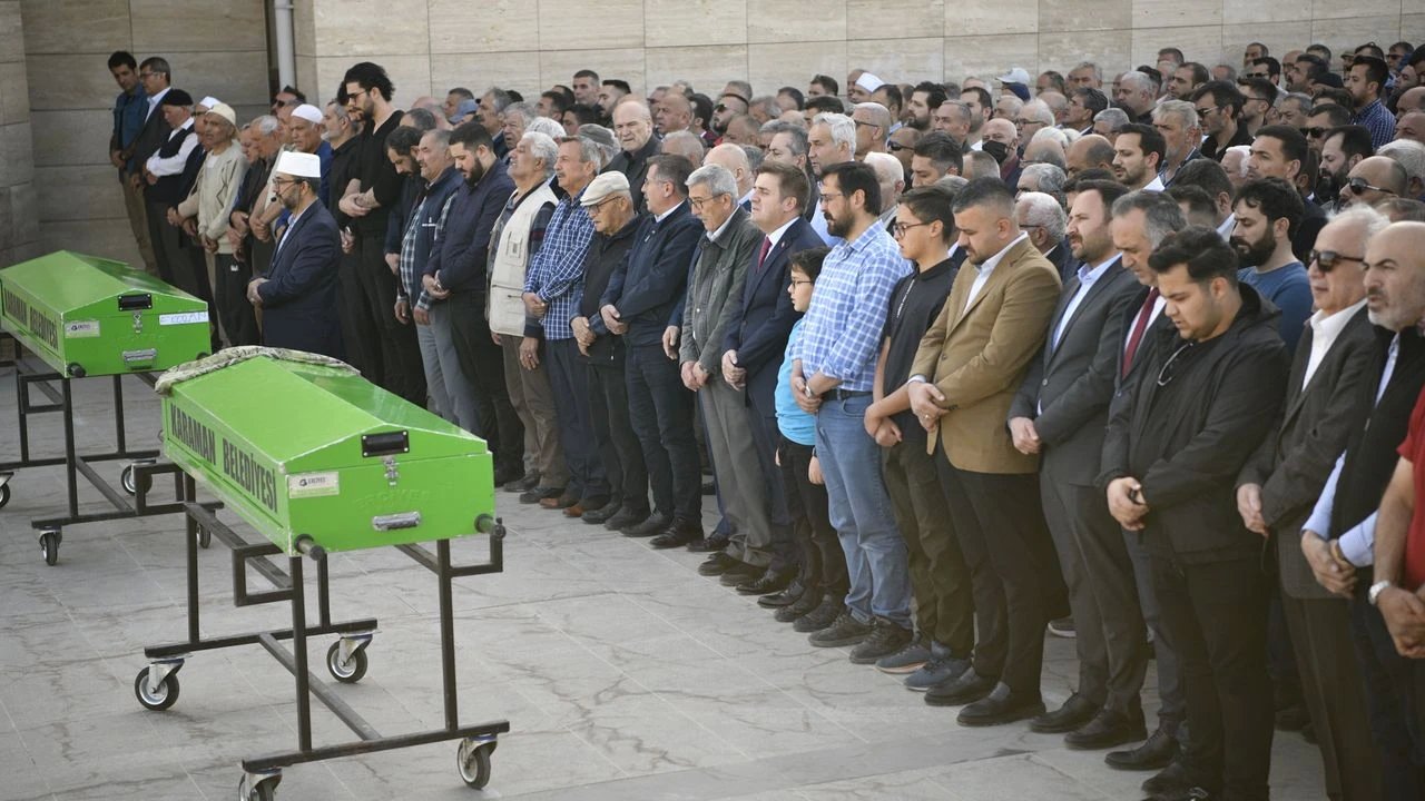 Karaman Valisi, THK Karaman Şube Başkanı'nın Eşinin Cenaze Namazına Katıldı