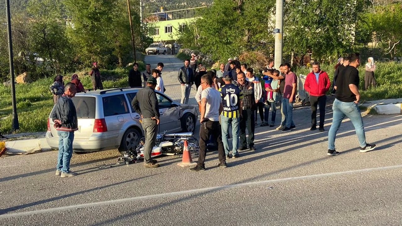 Ermenek'te Otomobil ile Motosiklet Çarpışması: 2 Yaralı