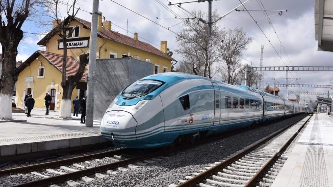 Hızlı Tren Hattı: Bölgenin Ekonomik ve Sosyal Gelişimine Katkıları