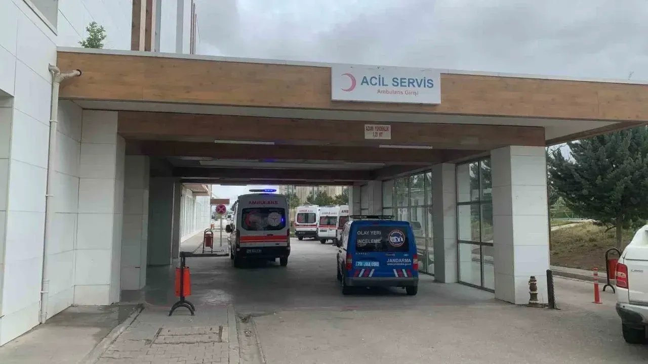 Karaman'da Balkondan Düşen Çocuk Ağır Yaralandı