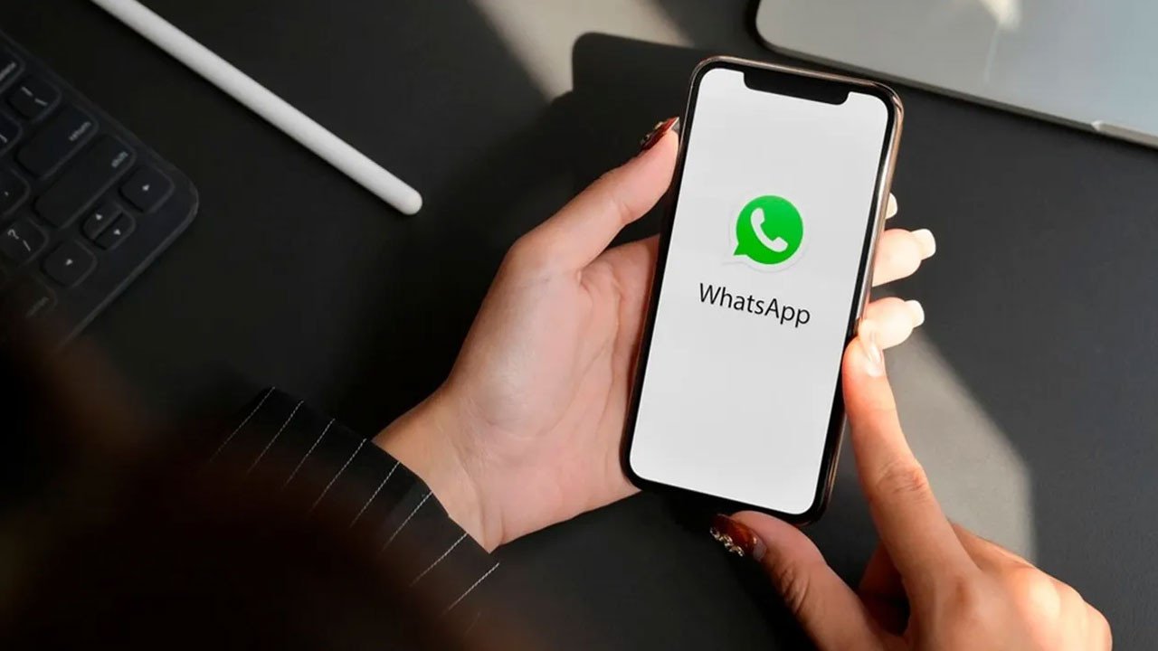 WhatsApp Windows Güncellemesi: Tam Ekran Konuşmalar ve Basitleştirilmiş Arayüz