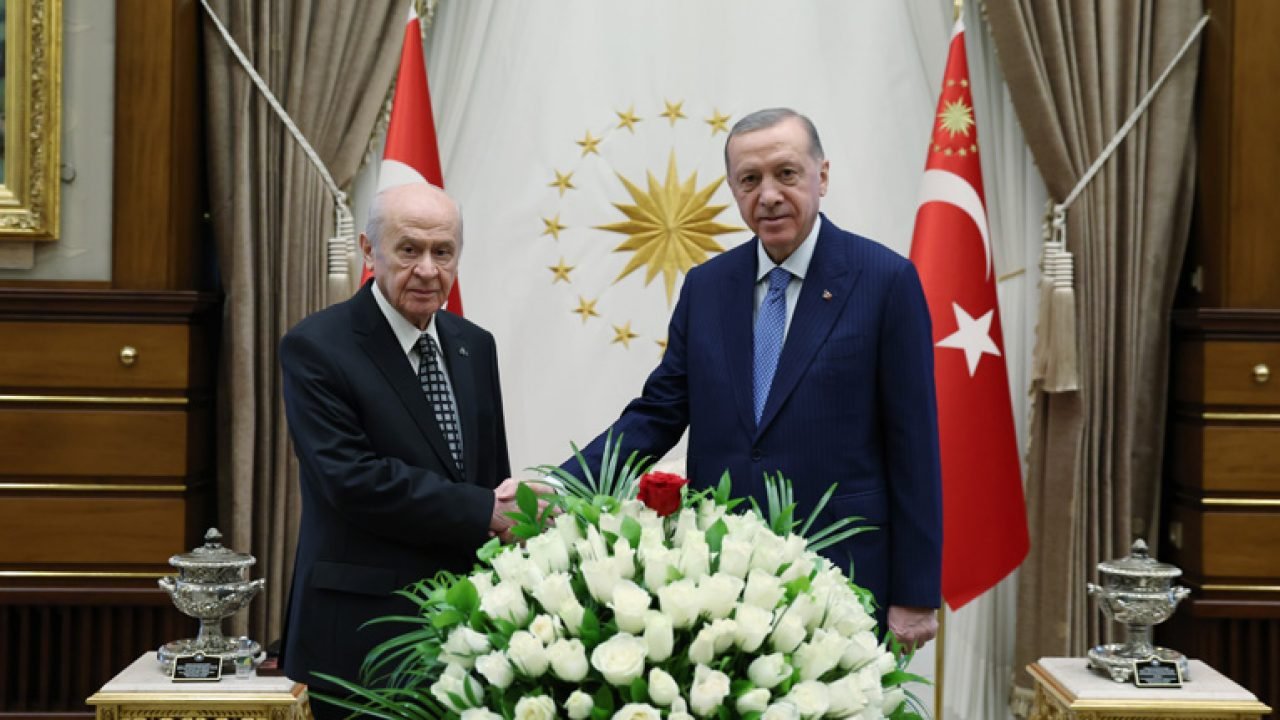 Erdoğan ve Bahçeli, Cumhurbaşkanlığı Sarayı'nda Buluşuyor