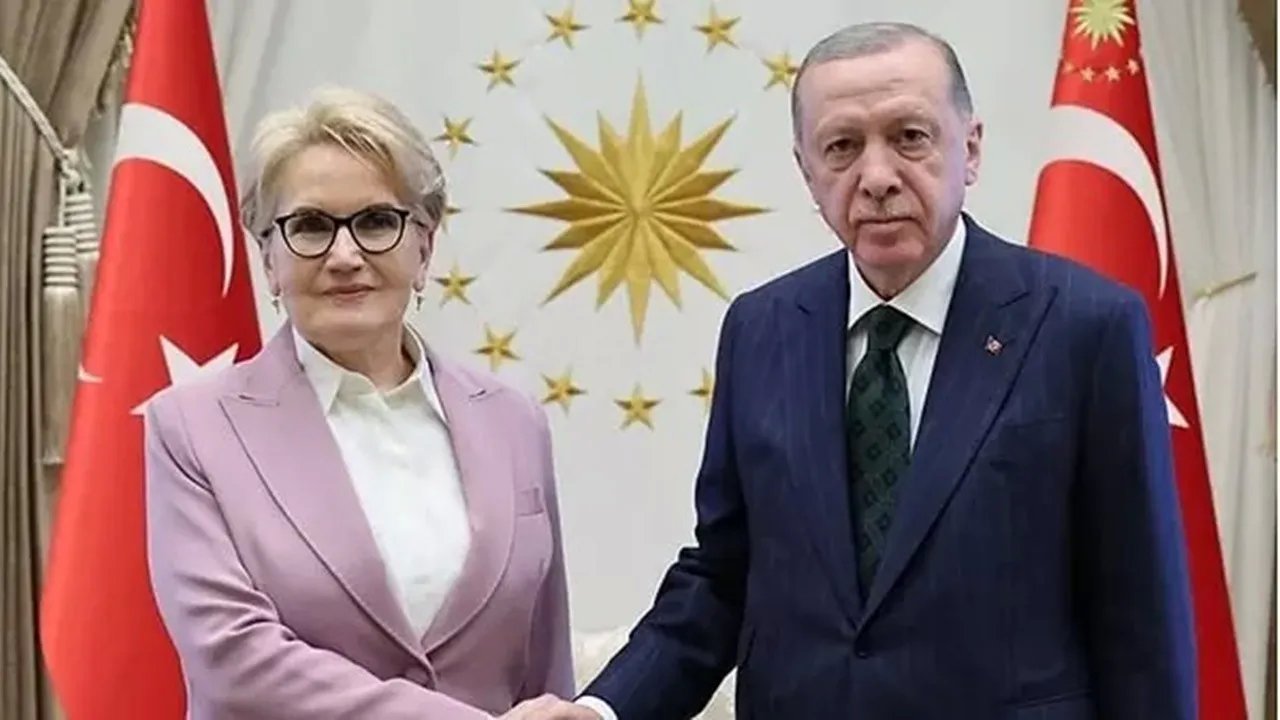 Akburak: Akşener'in Yardımcılık Teklifine Olumlu, Dervişoğlu'na Karşı Kızgınlık Belirtti