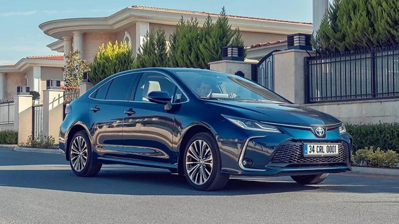 Toyota Corolla 120.000 TL İndirimli Alınabilecek! Sıfır Otomobilde Büyük Fırsat