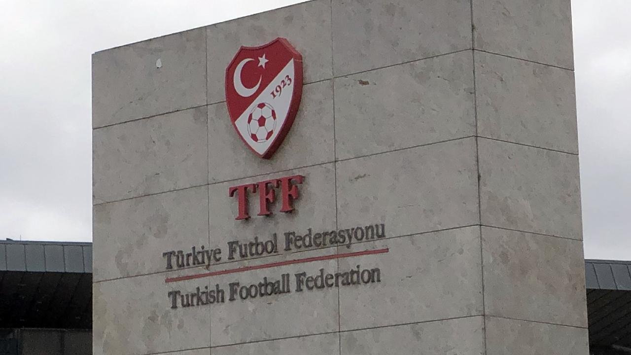 Türkiye Futbol Federasyonu: Süper Lig Takımlarının Yabancı Futbolcular için Tescil Ücretleri Açıklandı