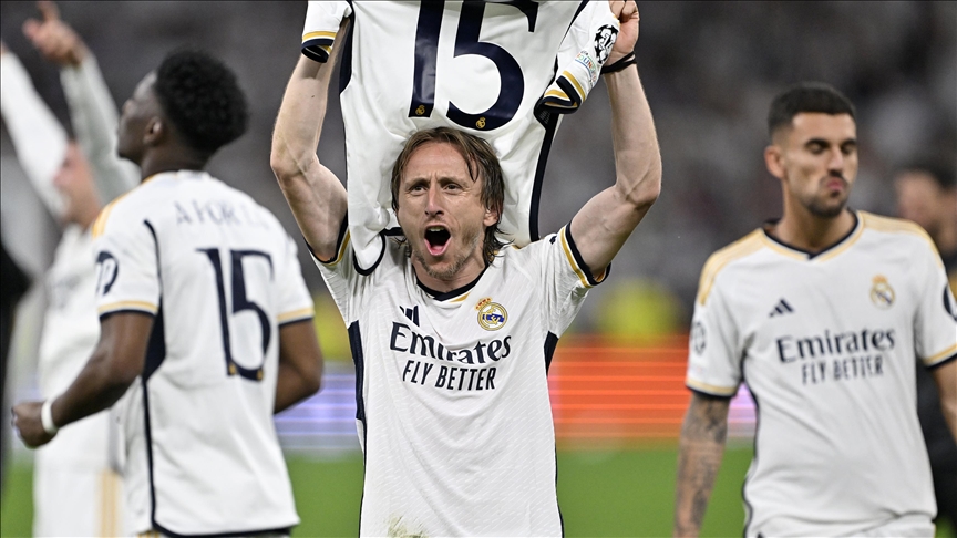 Luka Modrić’ten Real Madrid’de Yeni Sözleşme