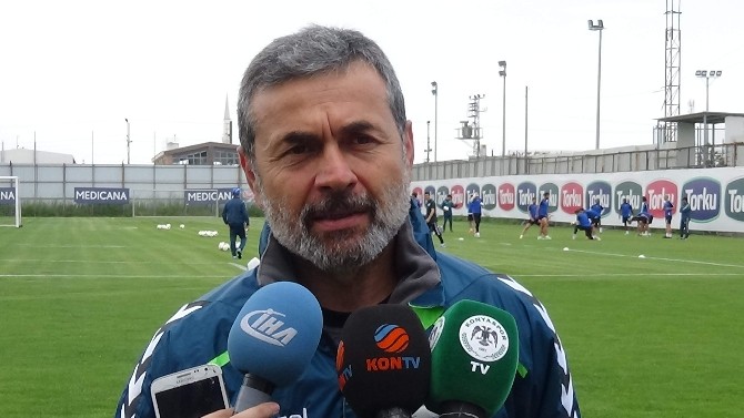 Aykut Kocaman Gelecek Sezon Takımın Başında Olacağını Açıkladı