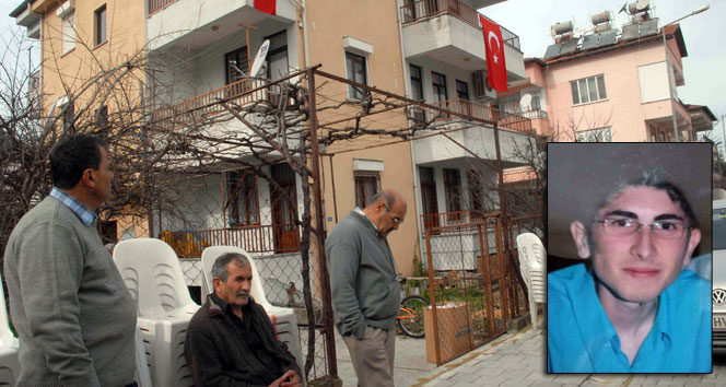 Patlamada ölen sivil memurun evine ateş düştü