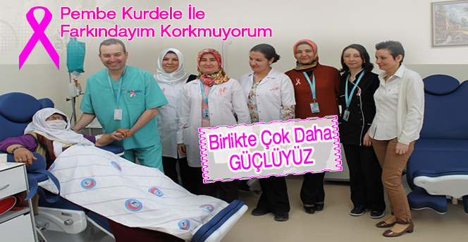 Pembe Kurdele İle Farkındayım Korkmuyorum.