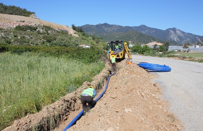 Meski Anamur’da 11 Bin 100 Metre İçmesuyu Hattı Döşedi