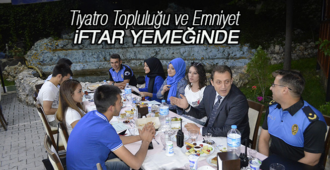 "Eyvah Dolandırılıyoruz" Tiyatro Ekibi İftarda