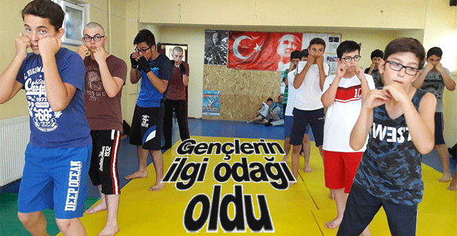 Muay Thai ve Kick Boks Gençlerin İlgi Odağı Oldu