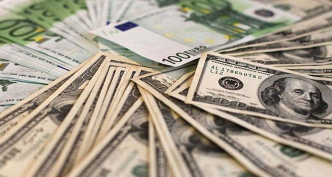 Dolar ve euro rekor tazeledi