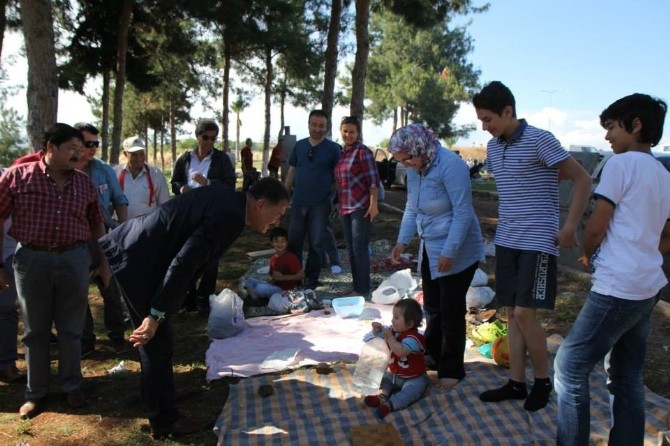 Toroslar Gençlik Merkezi, Piknikçilerin Yeni Adresi Oldu