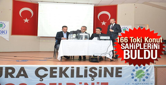 Karaman’da TOKİ konutları için kura çekildi