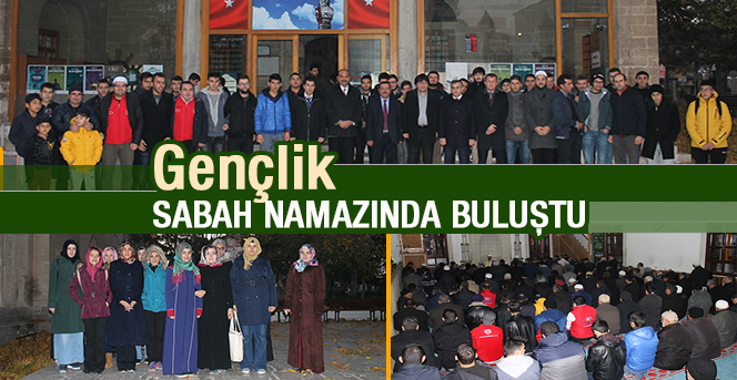 Karaman’da Gençler Sabah Namazı’nda Buluştu