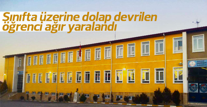 Sınıfta üzerine dolap devrilen öğrenci ağır yaralandı