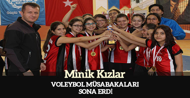 Kulüpler Arası Minik Kızlar Voleybol Müsabakaları Sona Erdi